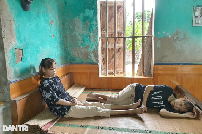 Hai Duong twins struggling with thalassemia need help - 1