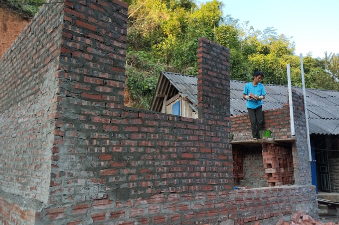 Dantri readers support new home for elderly Bac Kan couple - 3