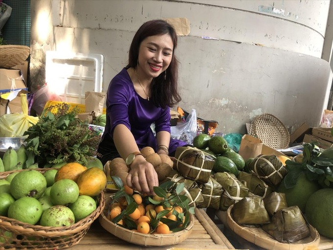 Market sells countryside specialities in HCM City centre - 2