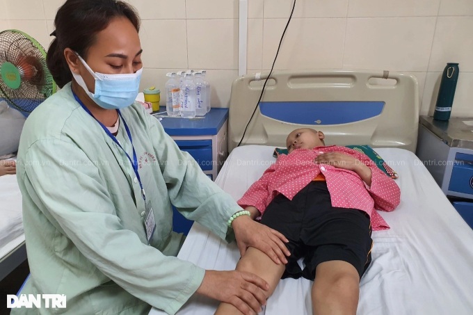 Mother calls for support to help save son from cancer - 1 Mother calls for support to help save son from cancer - 1