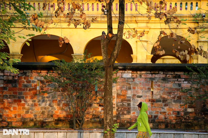 Beautiful Hanoi in autumn - 6