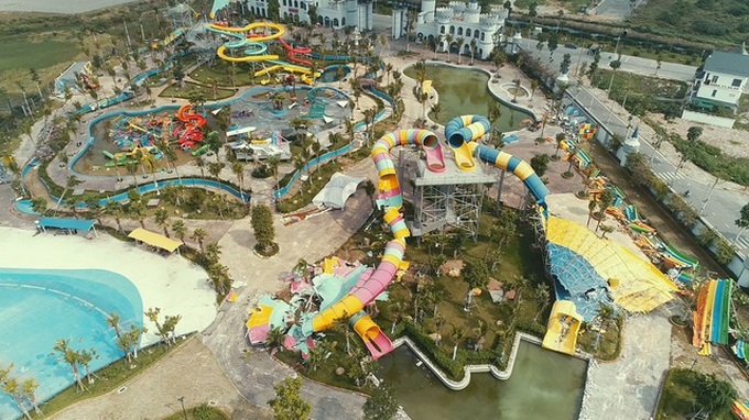 Hanoi’s biggest water park demolished for construction violation - 1