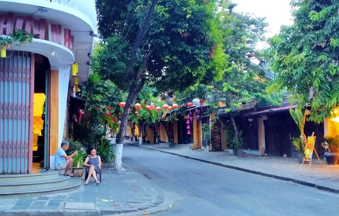 Hoi An turns quite amid pandemic - 3