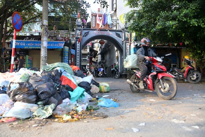 Waste remains a problem in Hanoi - 3 Waste remains a problem in Hanoi - 3
