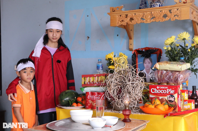 Two poor children in Bac Giang in dire need of support - 1