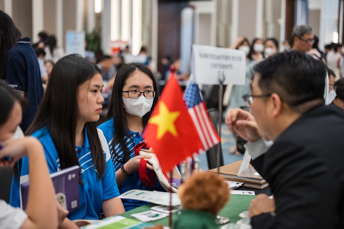 US Higher Education Fair 2022 opens in Hanoi - 1