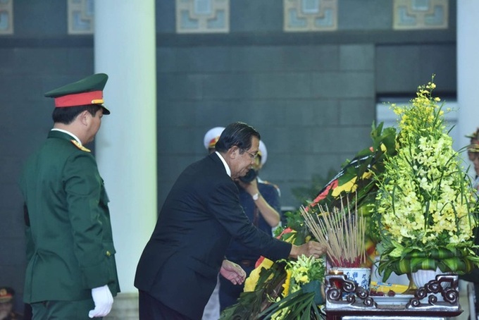 State funeral held for late President Le Duc Anh - 8 State funeral held for late President Le Duc Anh - 8