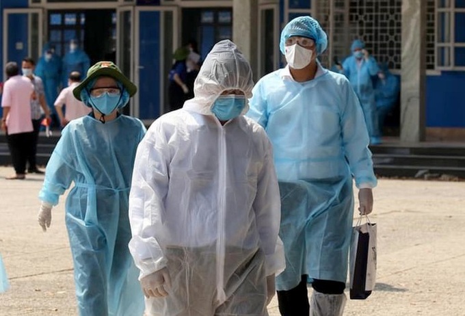 Residents prepare for Tet lockdown in Binh Duong - 11