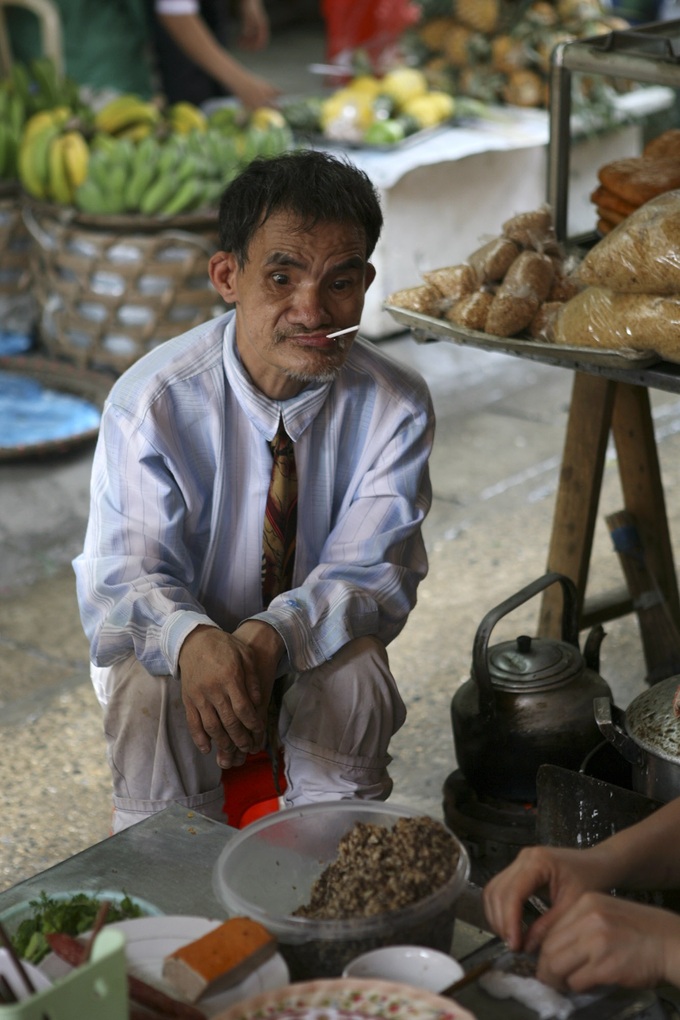 Hanoi's old Hang Be Market - 5