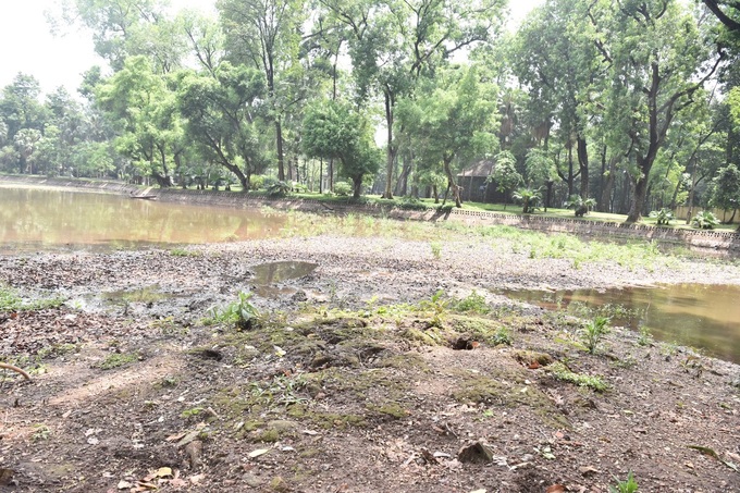 Hanoi lakes dry up - 7