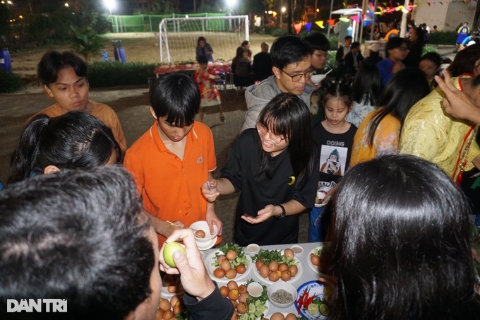 Covid-19 orphans celebrate lunar new year at new home - 4