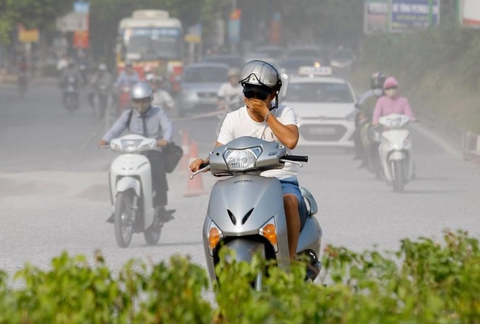 Prolonged air pollution forecasted for northern Vietnam - 1