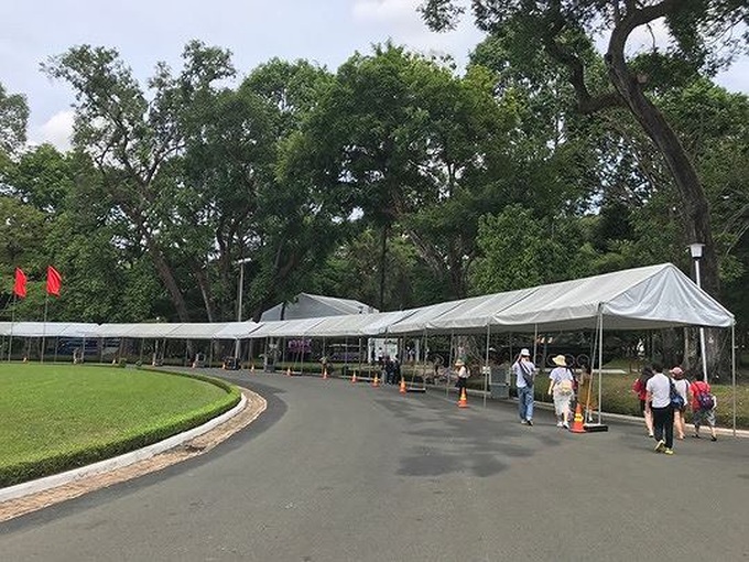 HCM City prepares for former President Le Duc Anh’s funeral - 3