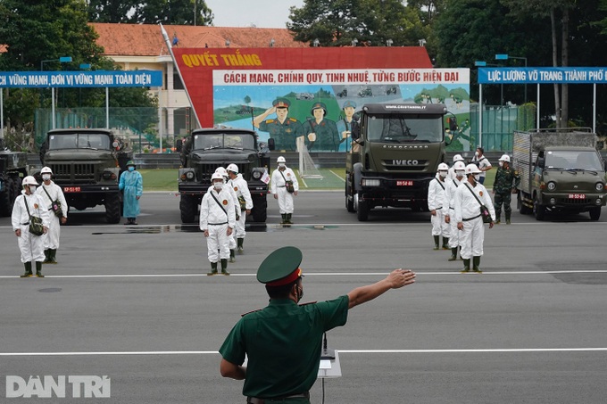 Wide-spread anti-virus sterilisation carried out in Ho Chi Minh City - 2