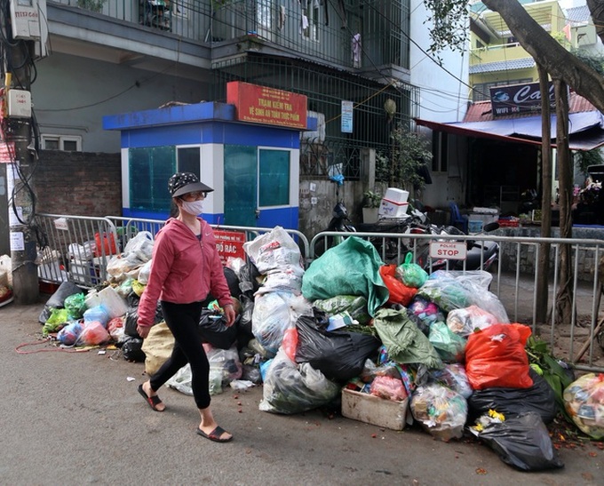 Waste remains a problem in Hanoi - 4 Waste remains a problem in Hanoi - 4