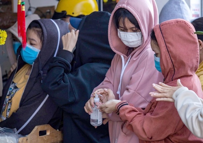 Residents prepare for Tet lockdown in Binh Duong - 7