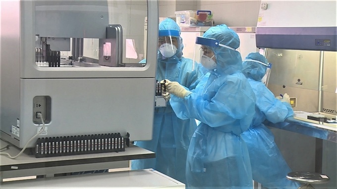 British man becomes 31st COVID-19 case in Vietnam - 1