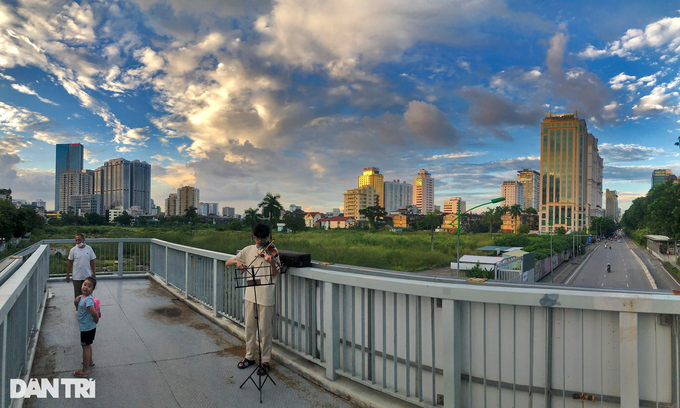 Beautiful Hanoi in autumn - 8