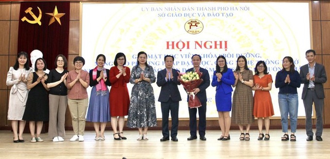 Hanoi to send more teachers to Australia for training - 1