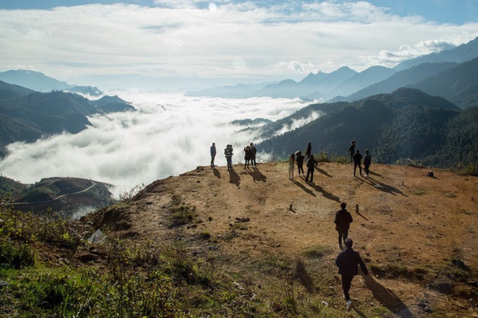 Stunning Sapa covered in cloud - 6