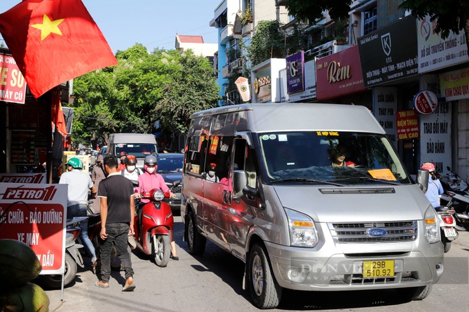 Hanoi road project lags for more than a decade - 7