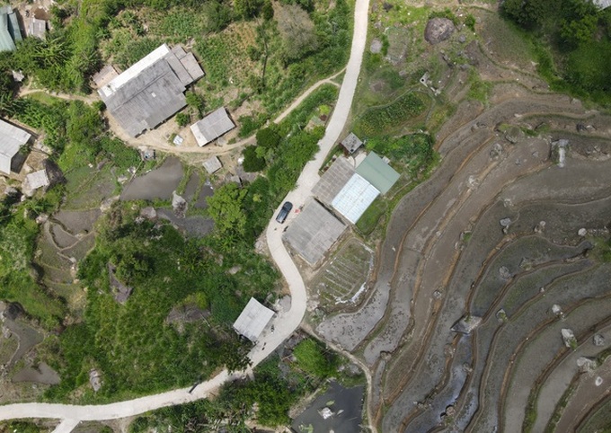 Children in mountainous area need new classroom - 2