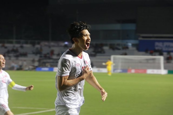Vietnam beat Indonesia 3-0 to claim historic SEA Games gold medal - 1 Vietnam beat Indonesia 3-0 to claim historic SEA Games gold medal - 1