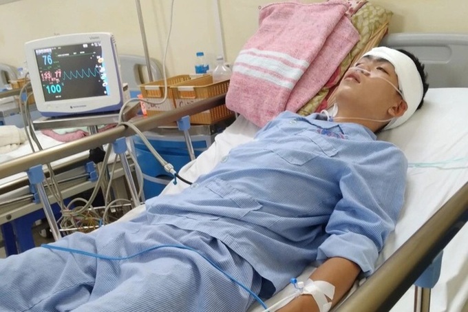 Poor family in Quang Binh in dire need of support - 2