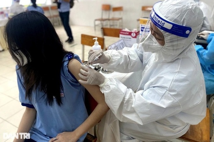 Additional 1,118 Covid-19 infections announced on Monday - 1