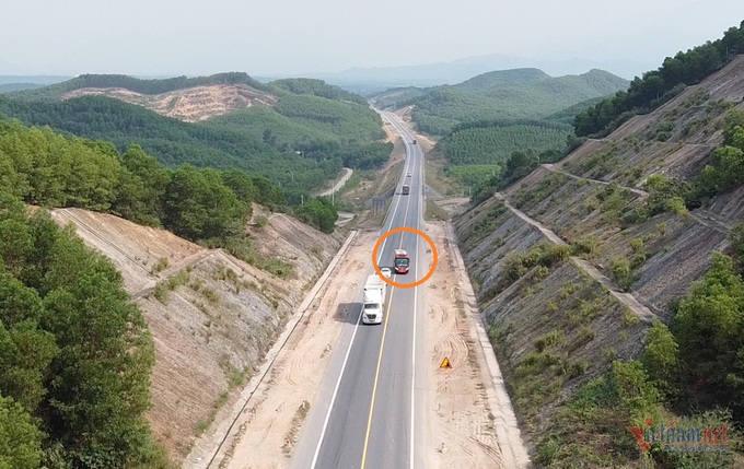 Quang Tri expressway reports dozens of accidents - 2