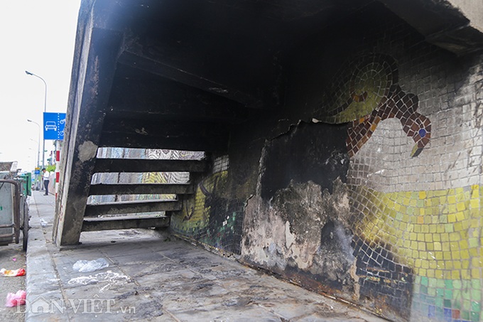 Hanoi Mural continues deteriorating - 6