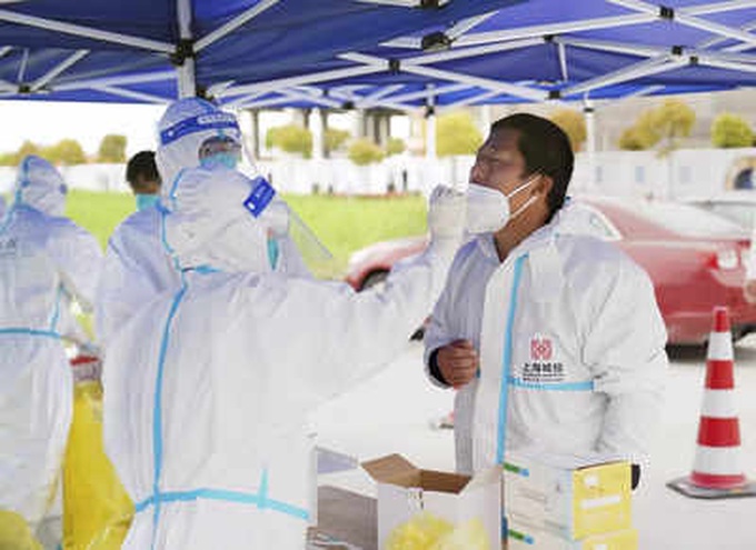 Shanghai reports first Covid deaths since start of lockdown - 1