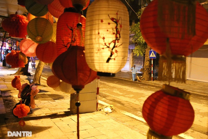 Hanoi remains quiet ahead of Mid-Autumn Festival - 5