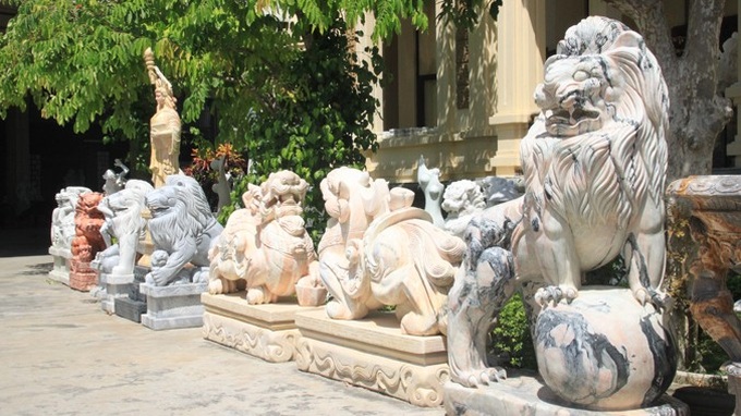 Danang stone workshops to be relocated due to pollution - 2 Danang stone workshops to be relocated due to pollution - 2