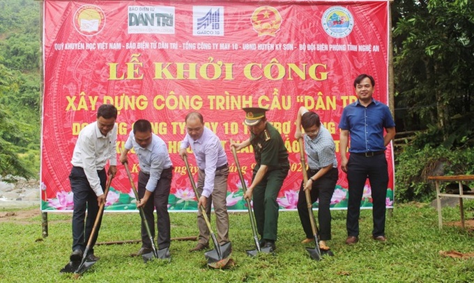 18th Dantri Bridge built in Nghe An - 1