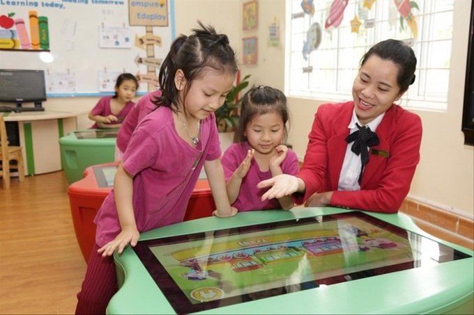 Hanoi lacks nearly 9,000 teachers - 1 Hanoi lacks nearly 9,000 teachers - 1