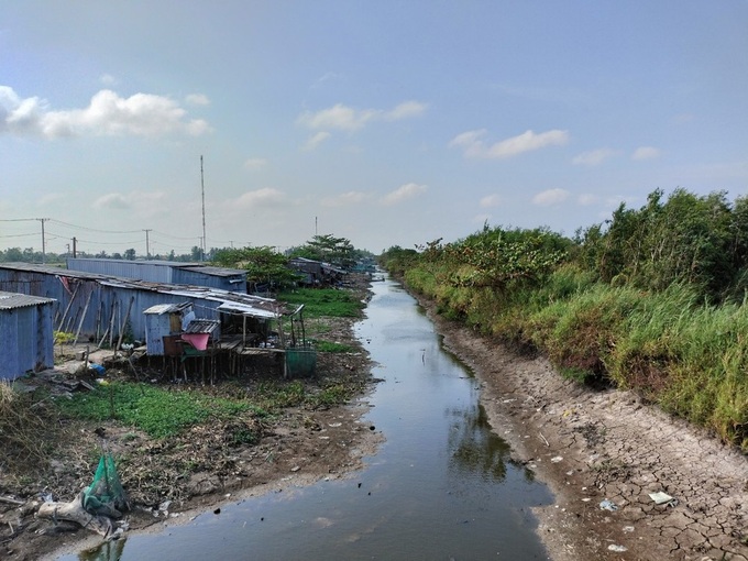 Drought worsens erosion in Ca Mau - 3 Drought worsens erosion in Ca Mau - 3