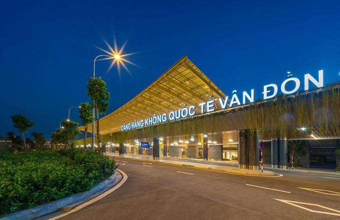 Van Don Airport honoured at WTA - 1