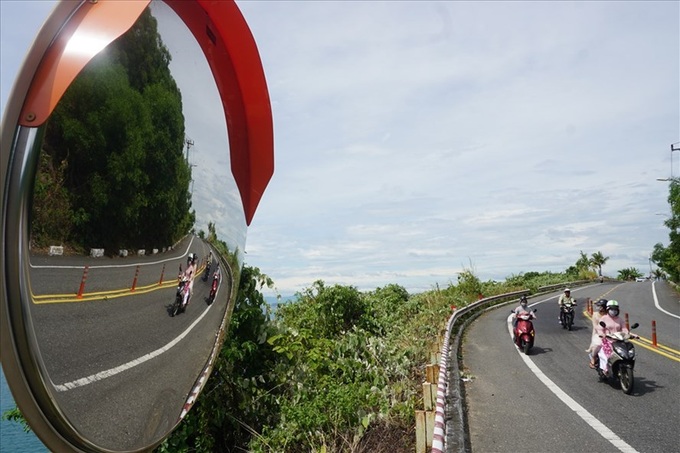 Automatic motorbikes banned from Son Tra mountainous routes - 1 Automatic motorbikes banned from Son Tra mountainous routes - 1