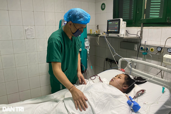 Dantri/DTiNews readers help ailing girl - 1