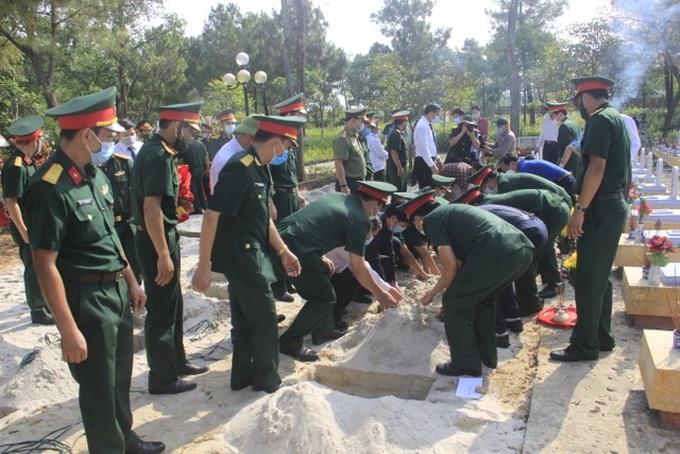 Remains of Vietnamese soldiers repatriated from Laos - 3 Remains of Vietnamese soldiers repatriated from Laos - 3