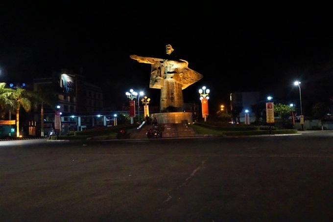 Danang streets nearly deserted amid new outbreak - 3 Danang streets nearly deserted amid new outbreak - 3