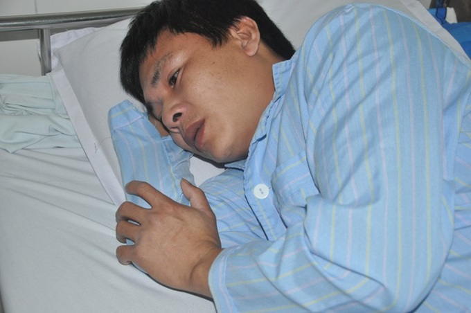 Lai Chau man struggles with serious heart disease - 1