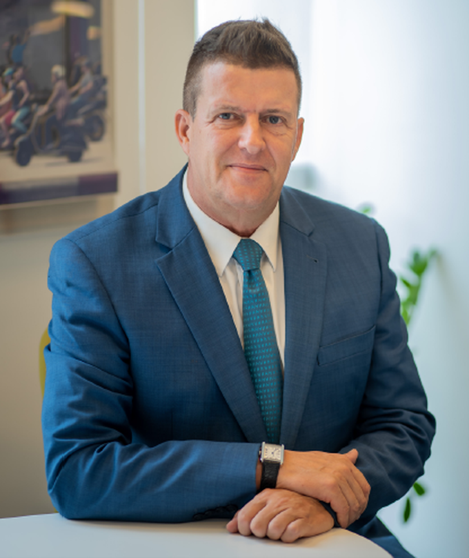 Professor Rick Bennett appointed as BUV Deputy Vice Chancellor and Vice President - 1 Professor Rick Bennett appointed as BUV Deputy Vice Chancellor and Vice President - 1