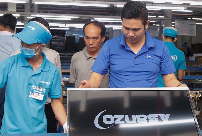 Firms cheat customers over product origins - 1 Firms cheat customers over product origins - 1