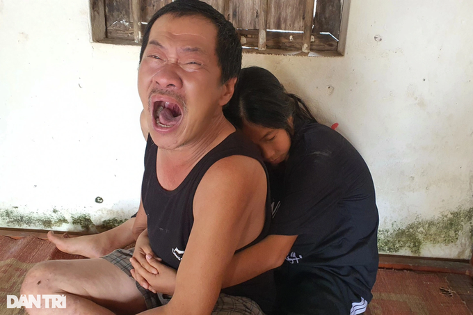 Young girl struggling to take care of ailing parents - 1