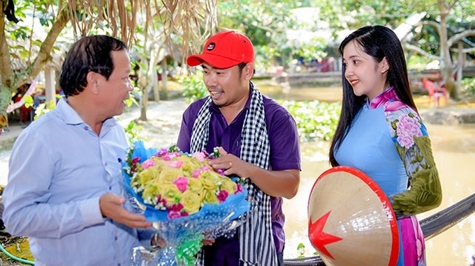 Young tourism start-up provides exciting experience for visitors to Ben Tre - 1