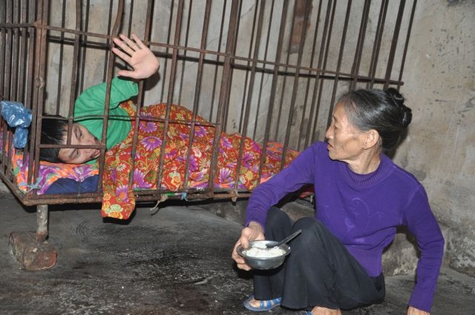 Woman taking care of son with mental problems needs help - 2 Woman taking care of son with mental problems needs help - 2