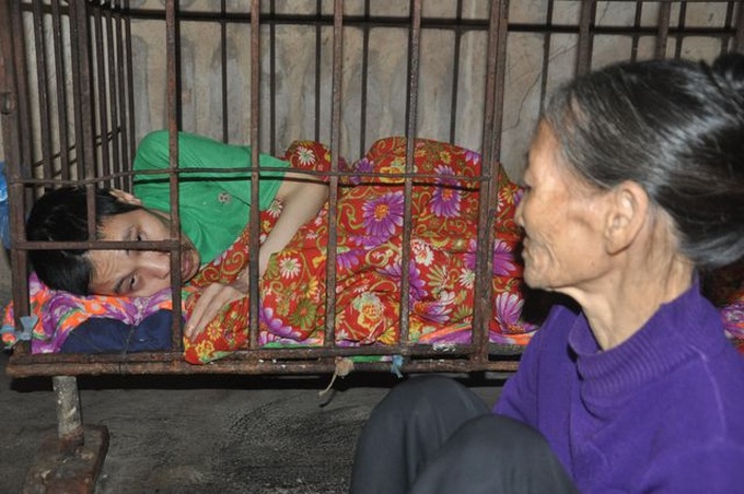 Woman taking care of son with mental problems needs help - 1 Woman taking care of son with mental problems needs help - 1