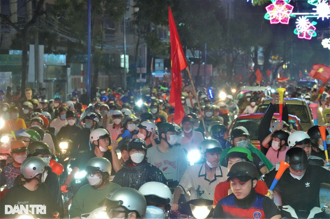 Celebrations as Vietnam wins SEA Games football gold - 18